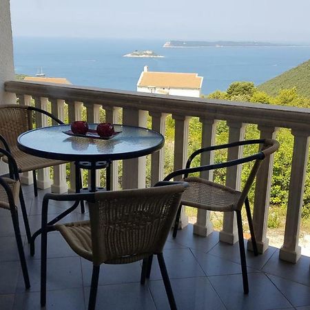 Apartmani Lazarevic Luštica Eksteriør billede