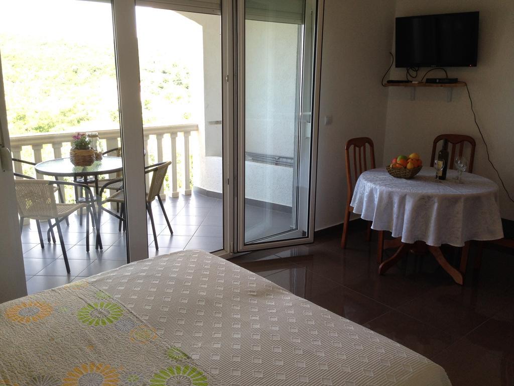 Apartmani Lazarevic Luštica Eksteriør billede